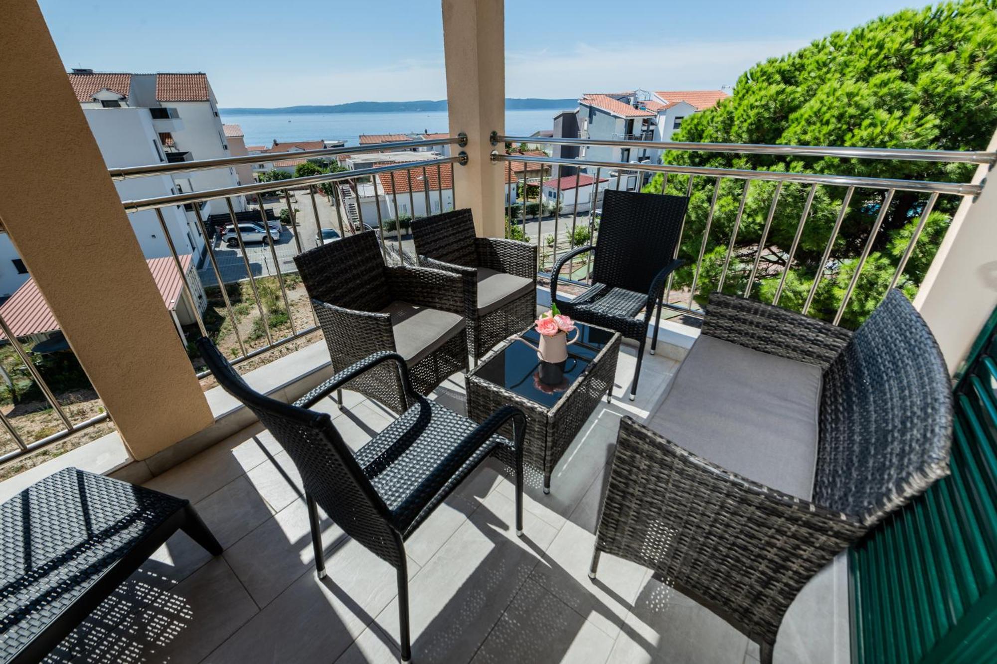 Sun Island Apartment Trogir Buitenkant foto