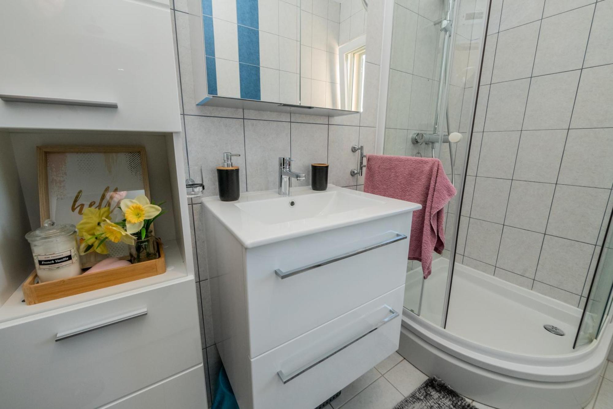 Sun Island Apartment Trogir Buitenkant foto